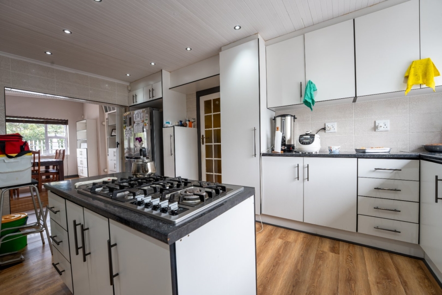 4 Bedroom Property for Sale in Walmer Eastern Cape